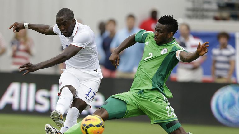Jozy Altidore scores his second game of the game 
