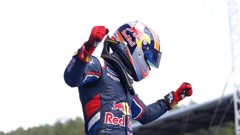 Alex Lynn celebrates victory (GP3 Series Media)