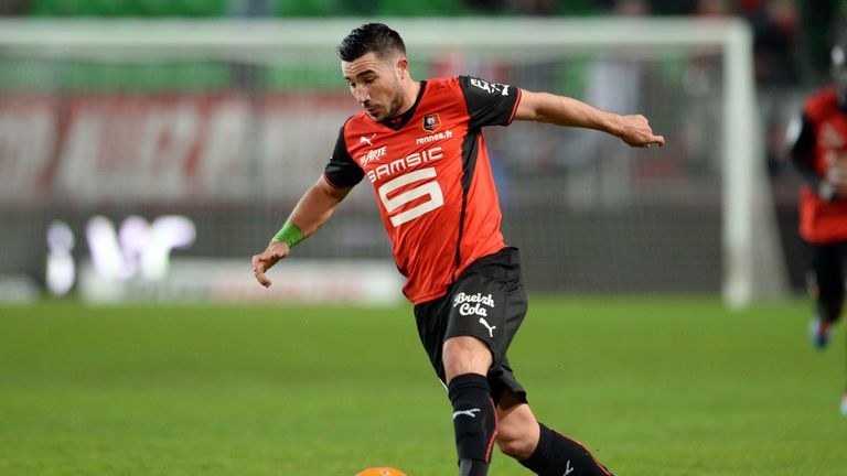 Rennes's forward Romain Alessandrini controls the ball during the French L1 football match between Rennes and Montpellier on February 15, 2014 at the Route