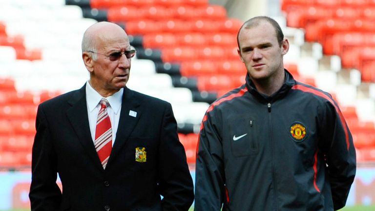 Sir Bobby Charlton has urged Wayne Rooney to eclipse his England goal-scoring record
