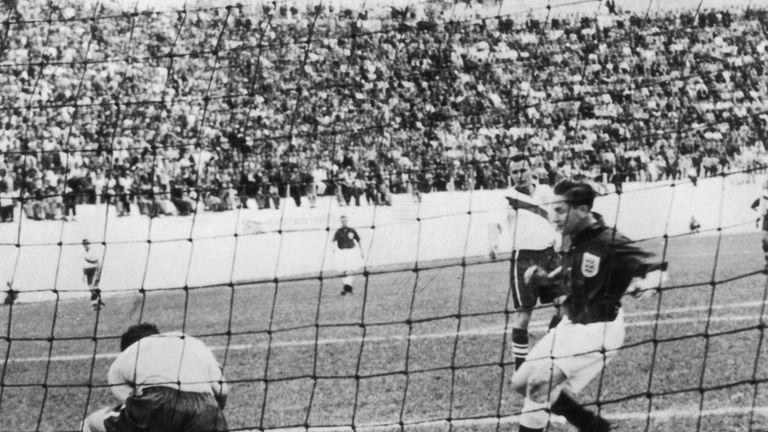 American goalkeeper Frank Borghi saves in front of Tom Finney during the England vUSA match on June 29, 1950 in Belo Horizonte, Brazil