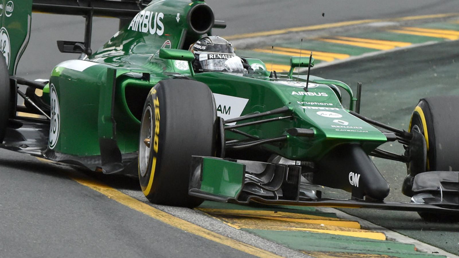 Caterham given dispensation by F1 Commission to use 2014 car next