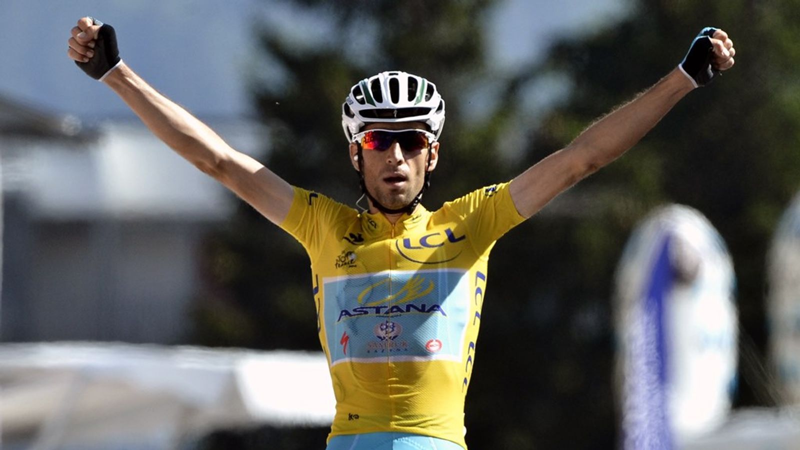 Tour De France Brilliant Vincenzo Nibali Wins Stage 13 Solo To Extend