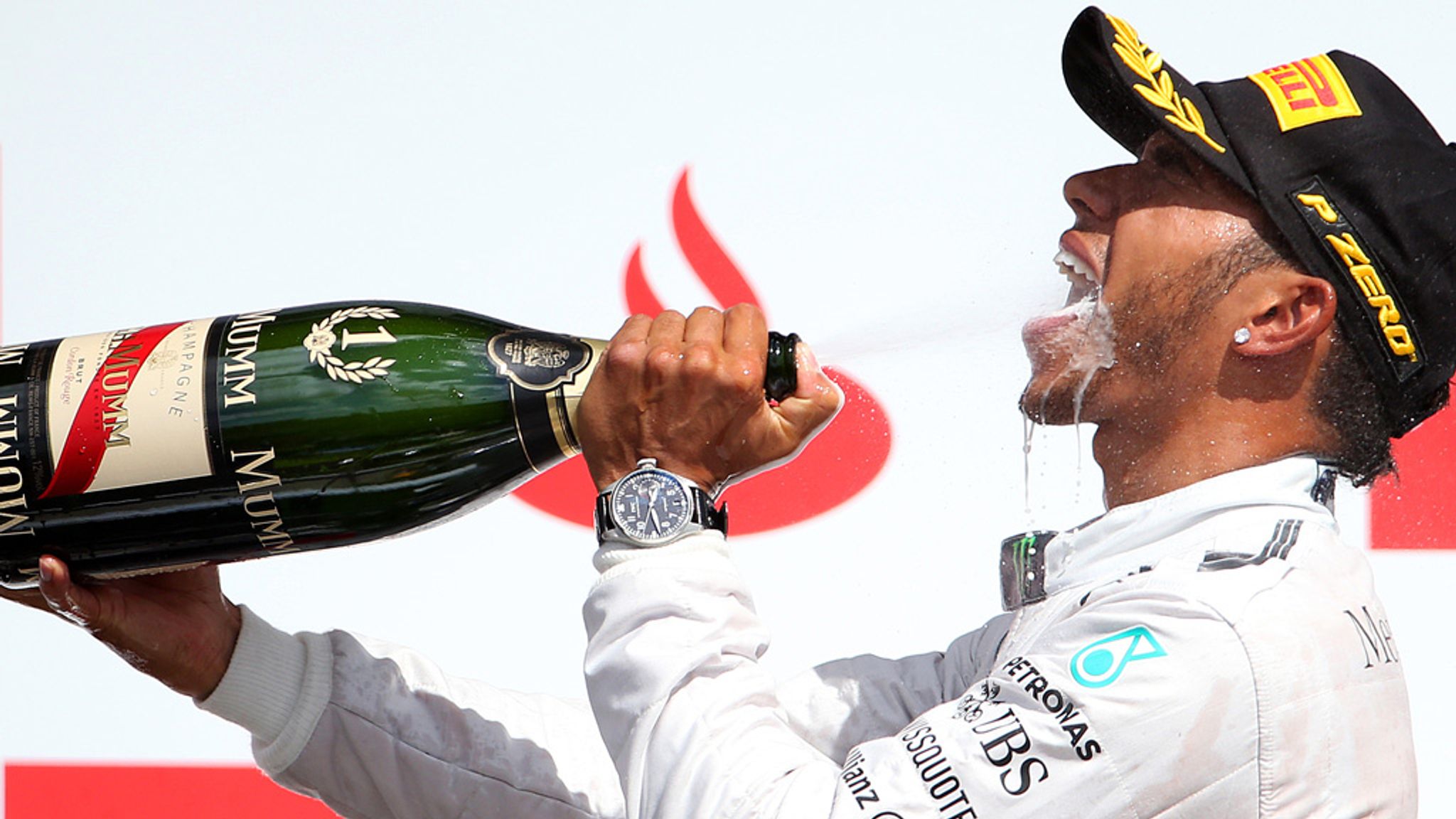 2014 British GP Lewis Hamilton wins after Nico Rosberg retires with