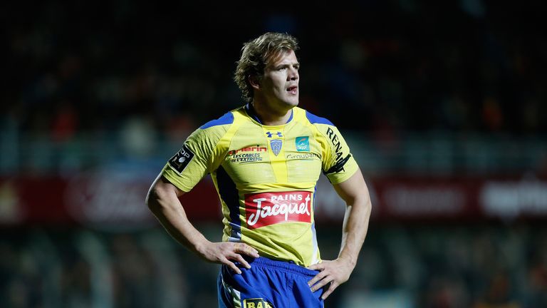 Aurelien Rougerie of ASM Clermont Auvergne in action during the Top 14 match between Perpignan and ASM Clermont Auvergne 