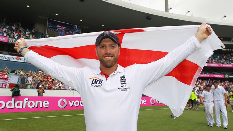 SYDNEY, AUSTRALIA - JANUARY 07:  Matt Prior of England poses with a flag after winning the Ashes series during day five of the Fifth Ashes Test match betwe