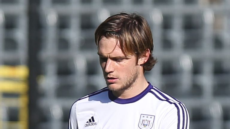 Belgian football club Anderlecht's Anderlecht's Guillaume Gillet attends a training session on March 6, 2014 in Brussels.