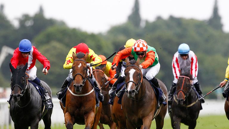 Nunthorpe Stakes action from 2013