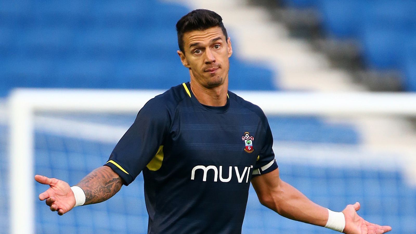 Premier League: Jose Fonte signs new contract with Southampton