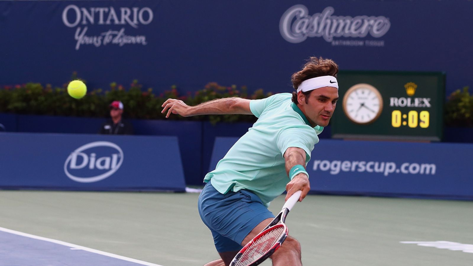 ATP Toronto Masters: Roger Federer pushed all the way by Marin