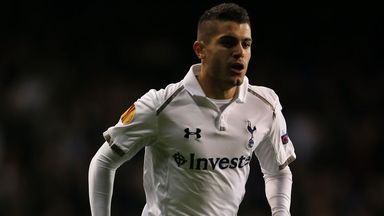 Image of Iago Falque during one of his rare Tottenham appearances in a Europa League match against NK Maribor