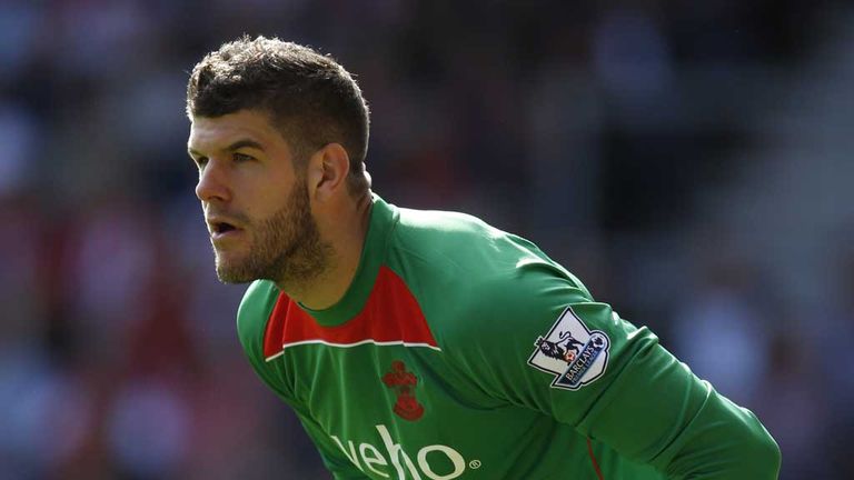 SOUTHAMPTON, ENGLAND - AUGUST 23: Fraser Forster of Southampton in action during the Barclays Premier League match between Southampton and West Bromwich Al