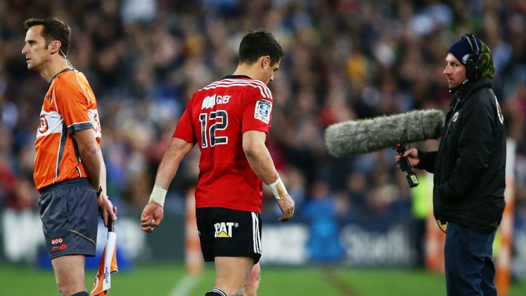 The Crusaders suffered a major blow midway through the first half as Dan Carter was forced off with an injury