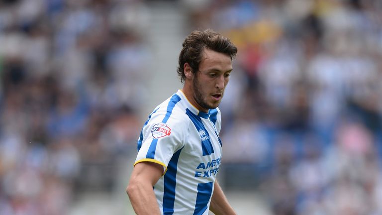 Will Buckley: Winger signs 3-year deal with Sunderland