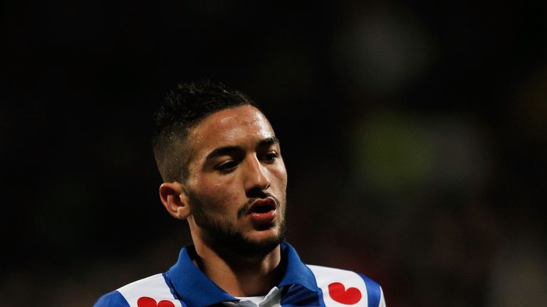 Hakim Ziyech of Heerenveen in action during the Eredivisie match between ADO Den Haag and Heerenveen