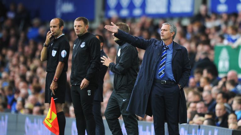 Jose Mourinho: Chelsea boss urges his side on at Goodison
