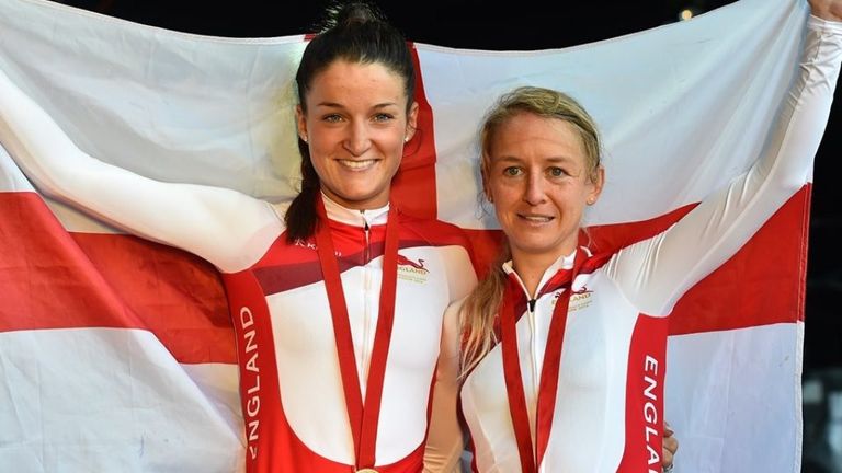 Lizzie Armitstead (L) and England's Emma Pooley (R) women's road race cycling event during the 2014 Commonwealth Games in Glasgow, 