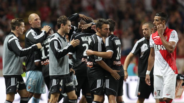 Lorient celebrate a 2-1 victory over Monaco