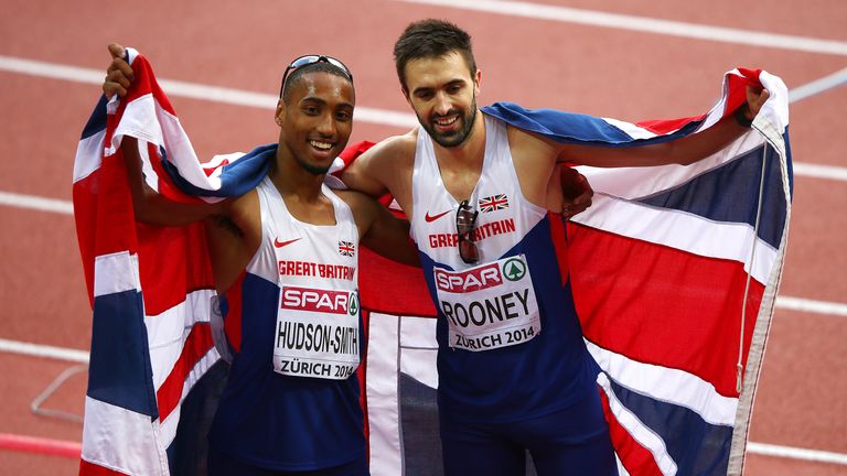Martyn Rooney (R) and Matthew Hudson-Smith at the European Championships
