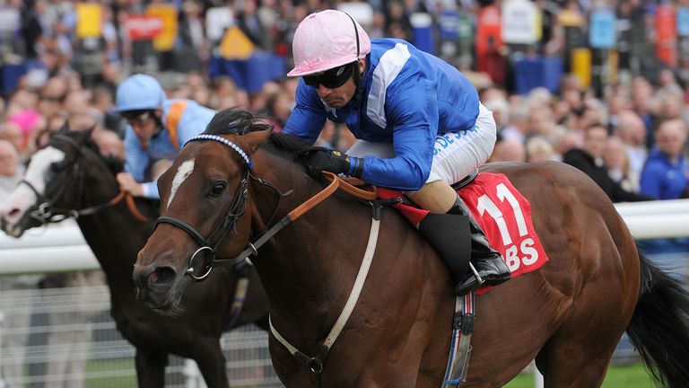 Mubtaghaa ridden by Silvestre de Sousa wins the DBS Premier Yearling Stakes