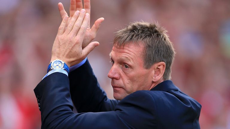 Nottingham Forest's manager Stuart Pearce applauds the fans before the Sky Bet Championship match at the City Ground, Nottingham.