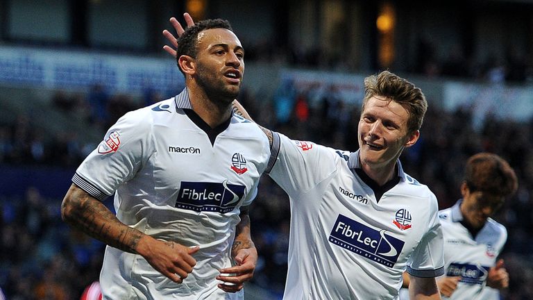 Bolton Wanderers Craig Davies (left) celebrates scoring his teams 1st goal against Middlesbrough with Joe Mason