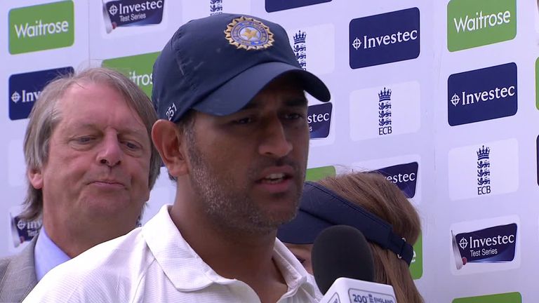 Dhoni admits confidence is low