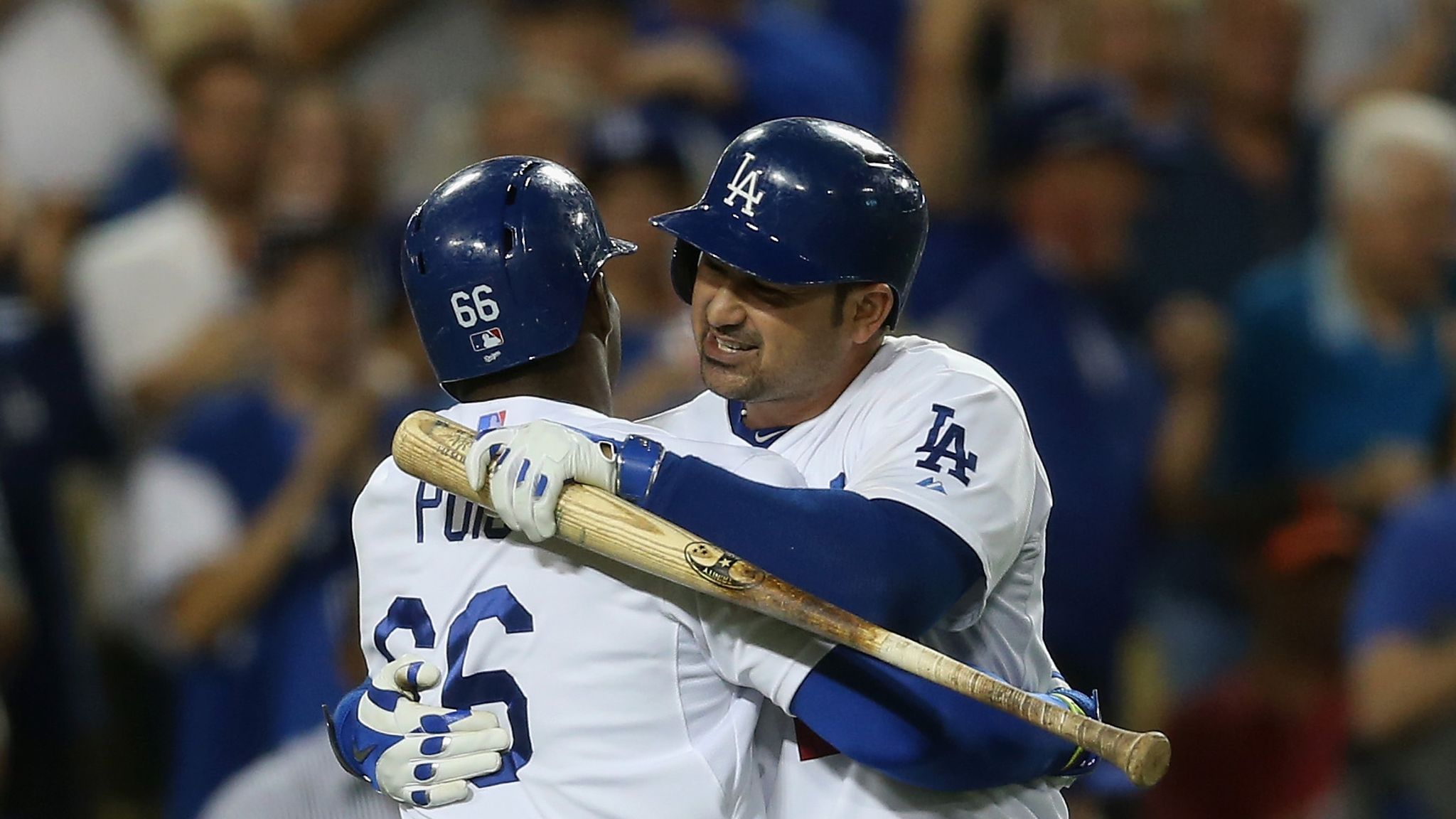 Yasiel Puig Hits 3 Homers as the Dodgers Move Into a Wild-Card