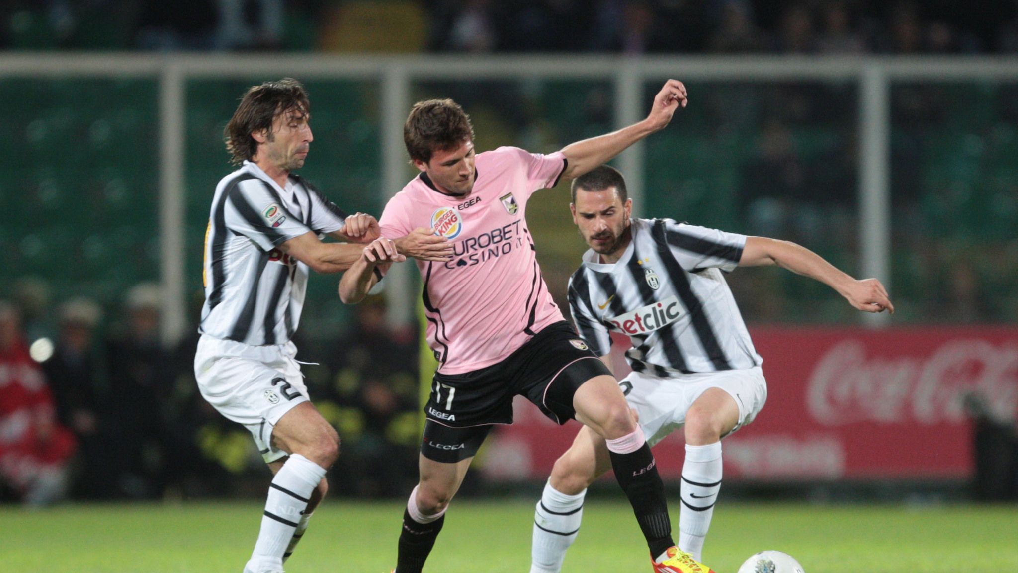 Transfer news: Palermo midfielder Franco Vazquez admits Premier League  dream | Football News | Sky Sports, image size:2048x1152