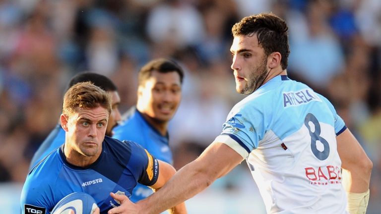 Rory Kockott: Back in the number 9 jersey for Castres