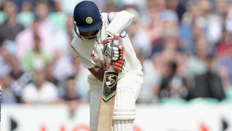 Indian Test batsman Cheteshwar Pujara can now play for Derbyshire having been granted a visa