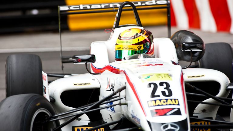 Pascal Wehrlein in action at Macau