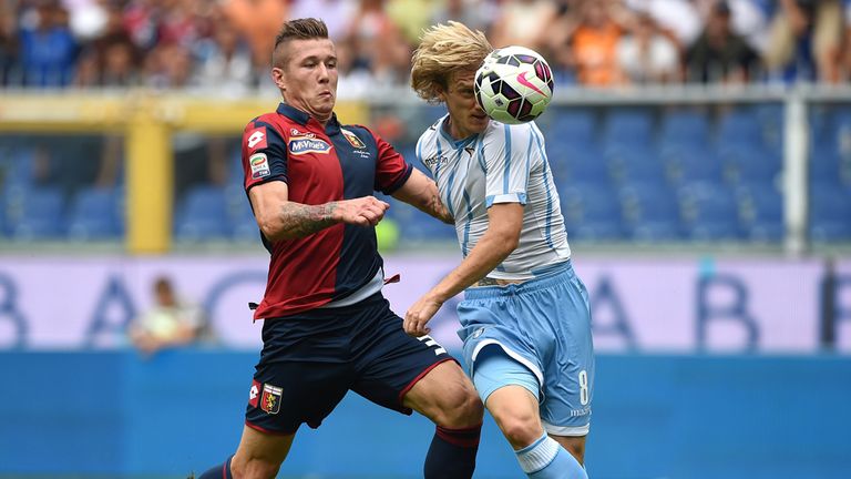 Juraj Kucka tangles with Dusan Basta