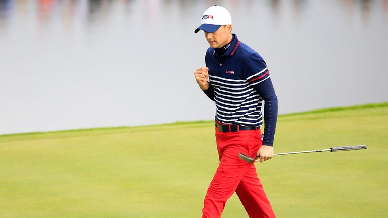 Spieth makes a flying start against Graeme McDowell