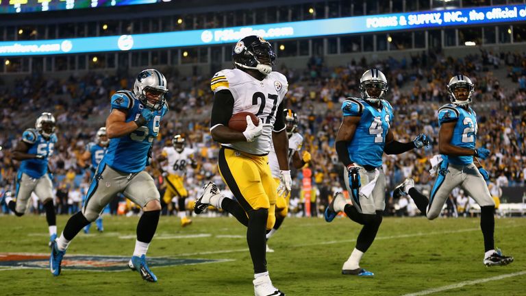 LeGarrette Blount of the Pittsburgh Steelers run the ball against the Carolina Panthers