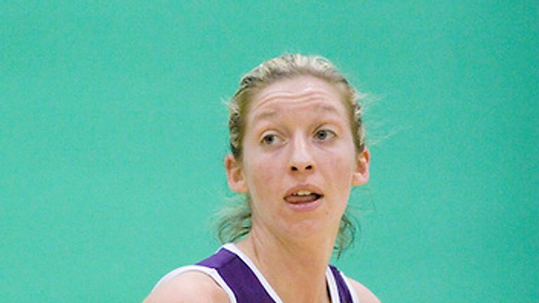 Murphy playing for Loughborough Lightning back in 2006