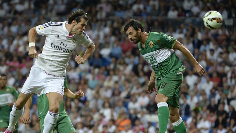 Real Madrid's Gareth Bale scores past Elche