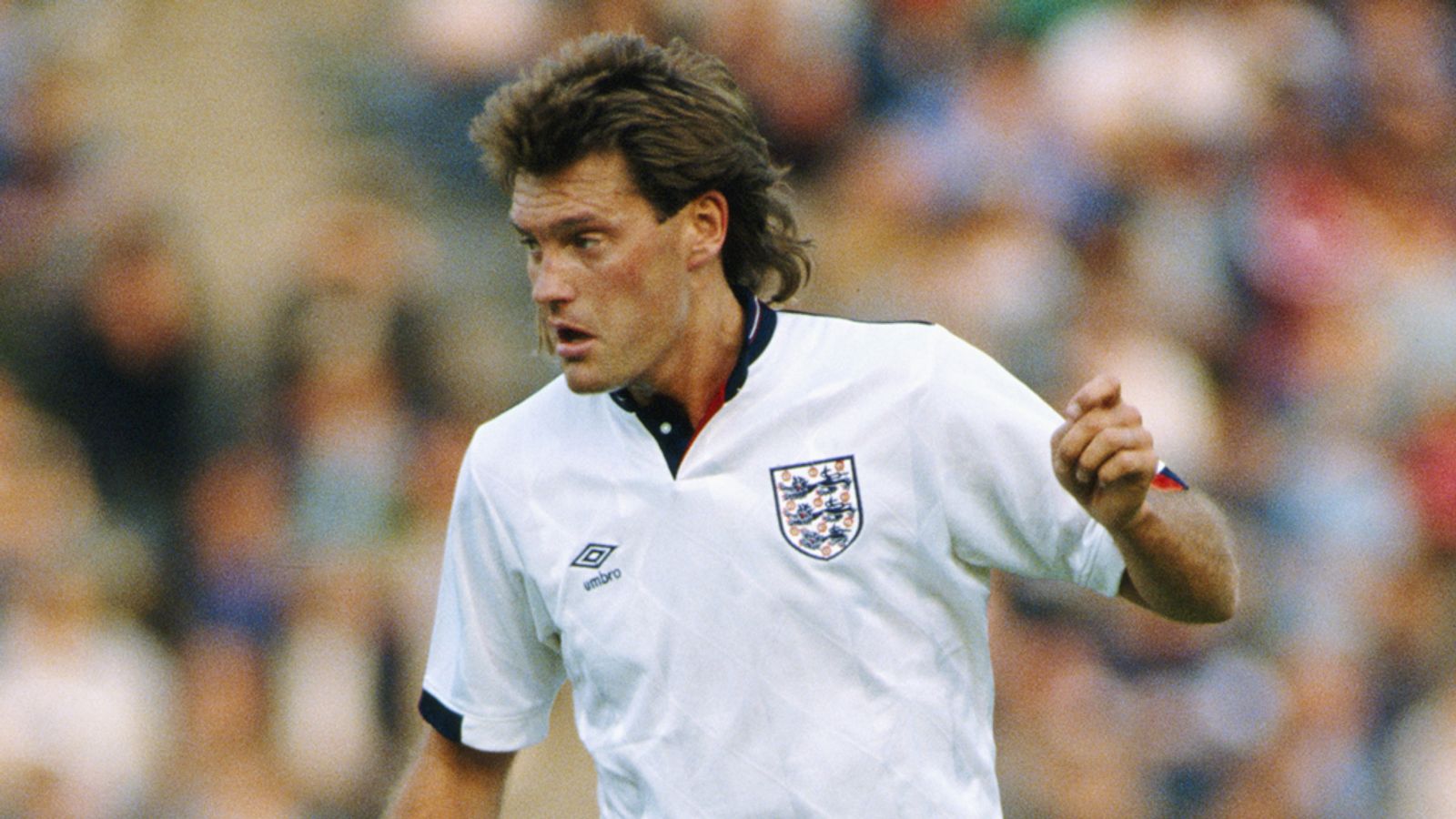 Glenn Hoddle in serious condition after heart attack | Football News