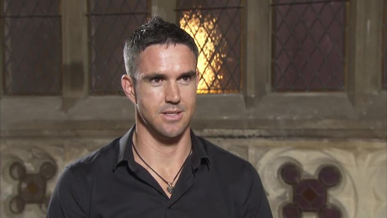 Pietersen – Prior behaviour 'embarrassing' 