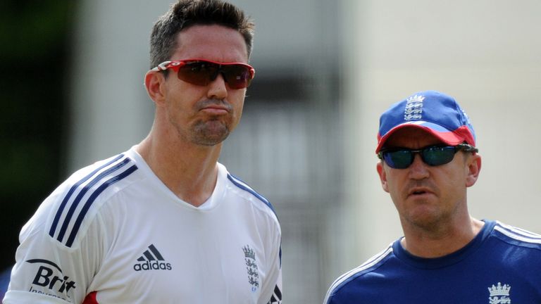 England's Kevin Pietersen (left) speaks with Head coach Andy Flower during the nets session at Lord's Cricket Ground, London.