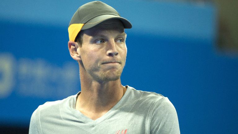 Tomas Berdych reacts against Novak Djokovic  during their men's singles final at the 2014 China Open 
