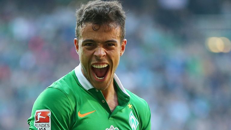 BREMEN, GERMANY - OCTOBER 04:  Franco di Santo of Bremen celebrates during the Bundesliga match between 