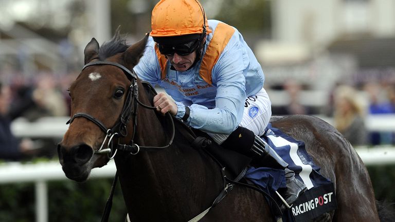Latenightrequest ridden by Paul Hanagan wins the Bet Through the Racing Post App Handicap