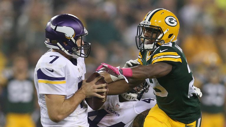 NFL: Green Bay Packers thrash NFC North rivals Minnesota Vikings