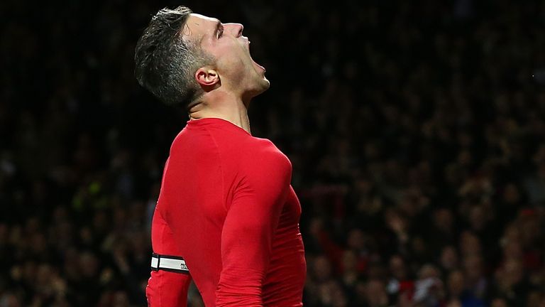 MANCHESTER, ENGLAND - OCTOBER 26:  Robin van Persie of Manchester United celebrates scoring the equalising goal during the Barclays Premier League match be