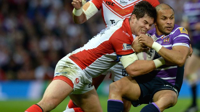 Matty Bowen is tackled by Louie McCarthy-Scarsbrook during the 2014 Super League Grand Final