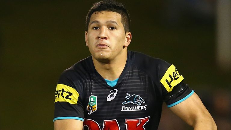 SYDNEY, AUSTRALIA - AUGUST 25:   Dallin Watene-Zelezniak of the Panthers runs the ball during the round 24 NRL match