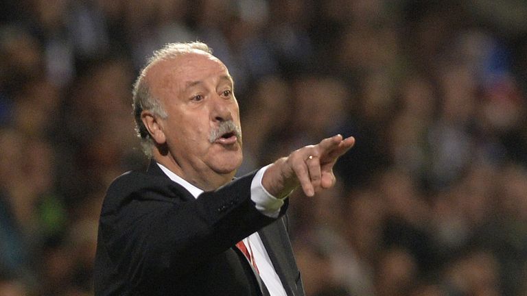 Vicente del Bosque reacts during the Euro 2016 qualifing football match between Slovakia and Spain