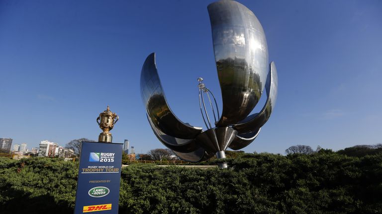 The Webb Ellis Cup visits Floralis Generica in Buenos Aires as part of the Rugby World Cup Trophy Tour