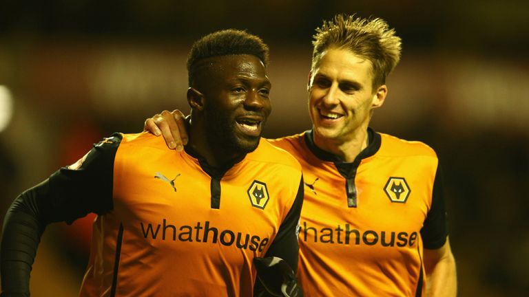 Bakary Sako Wolverhampton Wanderers celebrates with Dave Edwards